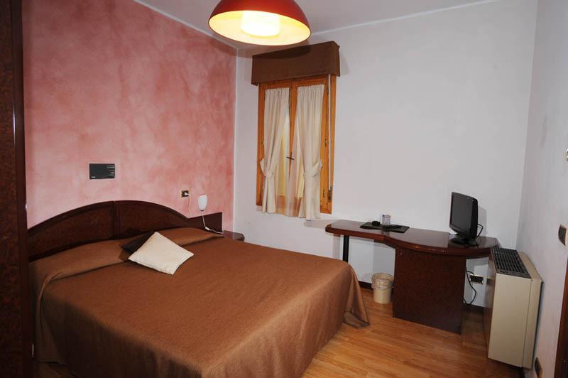 Drake Hotell Maranello Rom bilde
